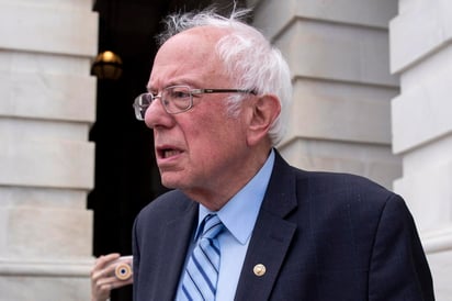 Estados Unidos cuenta con “un presidente que culpa a todo el mundo por los problemas que enfrentamos, excepto a sí mismo”, aseguró el exprecandidato demócrata a la presidencia Bernie Sanders. (ARCHIVO) 