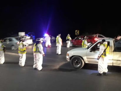 Los filtros de revisión se instalan de manera aleatoria en distintos puntos de la ciudad durante la noche y madrugada. (EL SIGLO DE TORREÓN)