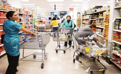 En términos mensuales, las ventas se desaceleran de nuevo. Las ventas bajaron 0.8 por ciento en marzo, extendiendo el retroceso de 1.0 por ciento de febrero.
(ARCHIVO)