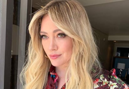 La actriz estadounidense Hillary Duff se volvió tendencia en Twitter porque usuarios la acusaron de pedofilia al publicar una foto de su hijo desnudo con unas marcas blancas. (INSTAGRAM)