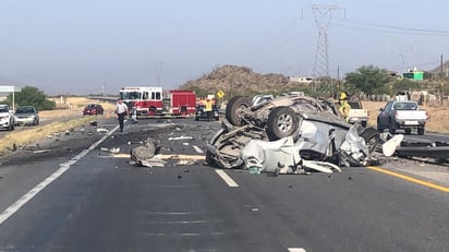 Los cuerpos fueron enviados a una unidad del Servicio Médico Forense (Semefo) en Saltillo para la práctica de la necropsia. (EL SIGLO DE TORREÓN)