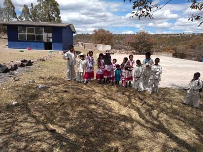 La falta de recursos federales han dejando a la deriva la operatividad de la primaria indígena. (EL SIGLO DE TORREÓN) 