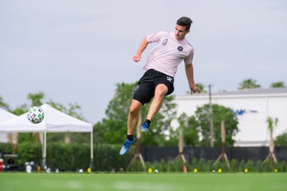 El equipo del volante mexicano Rodolfo Pizarro volvió a las canchas, con estrictas medidas sanitarias, previo a la reanudación de la MLS. (ESPECIAL)