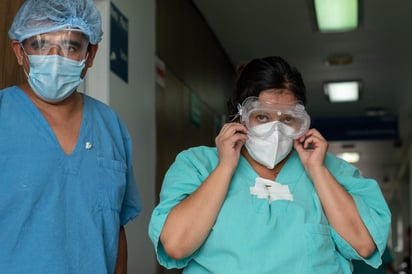 En el corte de las 19:00 horas que realiza la Secretaría de Salud de Coahuila, informó sobre 17 nuevos contagios por coronavirus en la entidad, contabilizando dos decesos por dicho virus. (ARCHIVO)