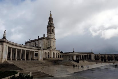 Todos los positivos son trabajadores internos del santuario, miembros del coro de Fátima, que, afirma la nota, no han tenido contacto con los peregrinos. (ARCHIVO)