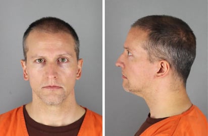 Ocho carceleros de grupos étnicos minoritarios que trabajan en la cárcel donde se encuentra detenido el expolicía de Minneapolis, Derek Chauvin (foto), acusado del asesinato del afroestadounidense George Floyd alegaron que se les ha impedido vigilarlo o tener contacto con él debido a su raza. (ARCHIVO) 