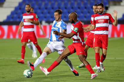 El Leganés de Javier Aguirre dejó ir varias ocasiones y hasta falló un penal, en el empate a cero con Granada. (EFE)