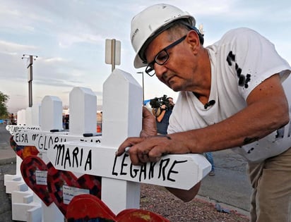 El hombre acusado de asesinar a 22 personas y herir a una veintena más en un Walmart de Texas será encausado nuevamente el jueves para imputarle otro cargo de homicidio en relación al ataque armado contra víctimas mexicanas, dijo la fiscalía. (ARCHIVO)