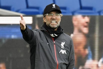 El técnico le cambió la cara al Liverpool y acabó con la sequía de títulos del equipo en la Premier League. (ARCHIVO)