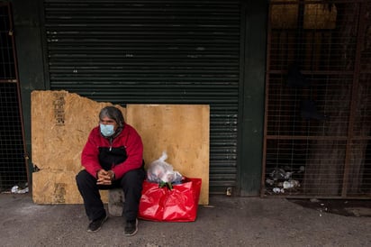 Las autoridades sanitarias de Chile informaron este martes de 3,394 nuevos contagios de coronavirus las últimas 24 horas, la cifra más baja desde el pasado 18 de mayo. (ARCHIVO) 