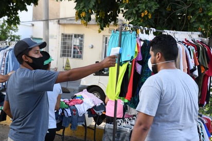 El alcalde llamó a los comerciantes de los tianguis a que cumplan con las disposiciones de Salud.