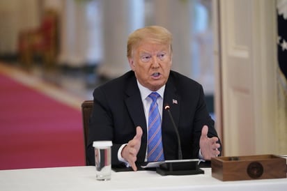 El presidente de EUA, Donald Trump, contradijo este martes a su Gobierno y calificó de 'fraude' las alegaciones de que Rusia ofreció dinero a milicias vinculadas a los talibanes a cambio de matar a fuerzas de la coalición internacional en Afganistán. (ARCHIVO) 