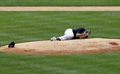 Tanaka, diestro dentro de la rotación de abridores en Nueva York, lanzaba como si fuera un juego simulado desde el montículo, por lo que no ocupó la pantalla protectora. (ARCHIVO)