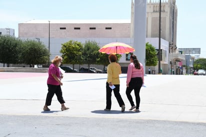 Se esperan temperaturas máximas de 38 a 41 grados centígrados. (EL SIGLO DE TORREÓN)