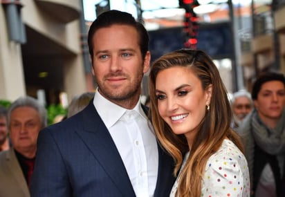 Armie Hammer (Call me by your name) y Elizabeth Chambers (Game Plan) decidieron separarse de manera mutua, así lo anunciaron a través de sus redes sociales, después de estar juntos por 13 años para que cada uno continue con sus proyectos personales. (ARCHIVO) 