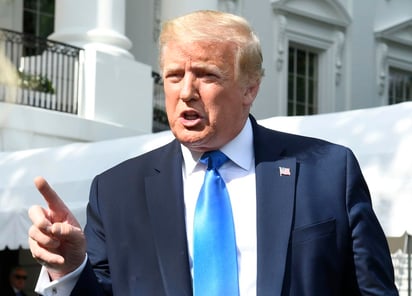 El presidente de EUA, Donald Trump, criticó este domingo un muro que habían construido sus simpatizantes en la frontera con México y aseguró que el objetivo del grupo era perjudicar su imagen, ya que la barrera está a punto de derrumbarse. (ARCHIVO) 