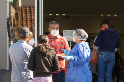 El gobernador de Durango informó que se están aplicando más pruebas de COVID-19 entre los ciudadanos de la entidad.