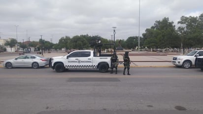 Con una capacidad para albergar a 220 efectivos, el próximo año deberá construirse el cuartel de la Guardia Nacional, el cual se contempla se ubicará en las inmediaciones del aeropuerto internacional de Piedras Negras; siendo un punto estratégico que permita ampliar las operaciones en la región norte de Coahuila. (RENÉ ARELLANO)