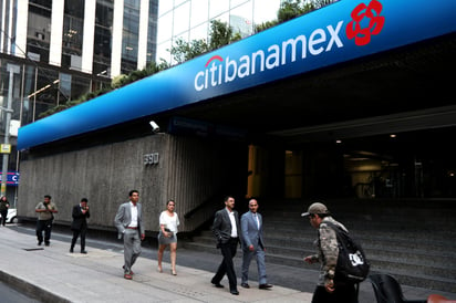 Con el total de su nómina contratada directamente y la cuarta mayor plantilla del sistema, CitiBanamex fue la firma donde más salió personal, con 7 mil 334 puestos. (AGENCIAS) 