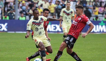 En duelo de equipos que ganaron en la primera jornada, las Águilas del América recibirán en el Olímpico Universitario a Xolos. (ARCHIVO)