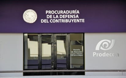 Aarón Huerta Hernández, delegado de la Procuraduría de la Defensa del Contribuyente (Prodecon) en Coahuila, dijo que, con el recorte presupuestal del 75 por ciento en esta dependencia federal, seguirán operando de manera remota. (CORTESÍA)