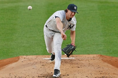 Gerrit Cole permitió una carrera en seis entradas de trabajo, en la victoria de los Yanquis 6-3 ante los Filis de Filadelfia. (AP)