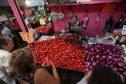 El Índice Nacional de Precios al Consumidor, conocido como INPC, registró el pasado mes de julio una variación de 3.62 por ciento a tasa anual. (ARCHIVO)