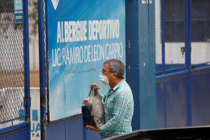 Las cifras indican que la deportación de salvadoreños continuó, pese a la emergencia sanitaria por el COVID-19. (EFE) 