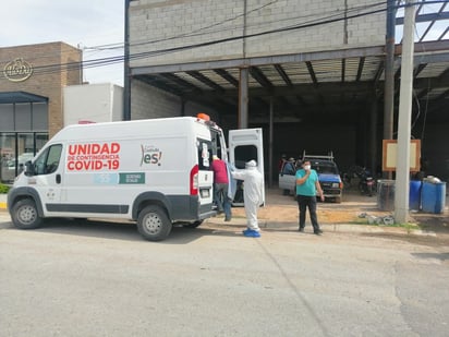 Fueron los propios compañeros de trabajo quienes auxiliaron al hombre y llamaron al 911. (EL SIGLO DE TORREÓN)