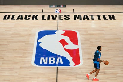 Terrance Ferguson, jugador del Thunder de Oklahoma, durante una práctica de ayer en la 'burbuja' de la NBA. (AP)