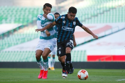 Los Guerreros de Santos Laguna enfrentarán a los Gallos de Querétaro en la jornada siete del torneo Guard1anes 2020 de la Liga MX, buscando obtener una victoria luego de su derrota ante los Rayos del Necaxa. (TWITTER)