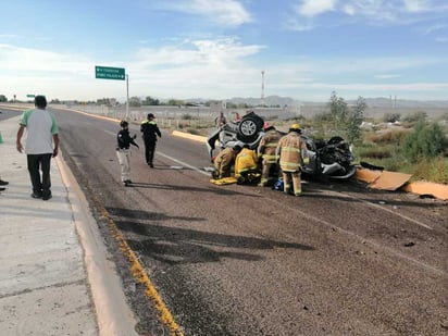 Los hechos ocurrieron cerca de las 9:30 horas en el entronque del Segundo Periférico con la carretera a Jabonoso. (EL SIGLO DE TORREÓN)