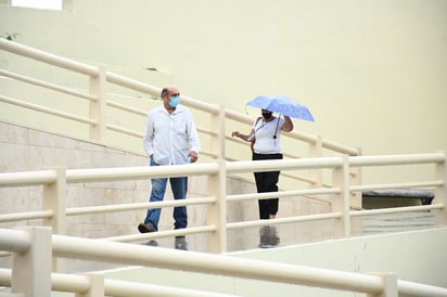 Se mantiene la condición de cielo medio nublado a nublado, con un 90 por ciento de posibilidad de que se presenten lluvias ligeras. (EL SIGLO DE TORREÓN)