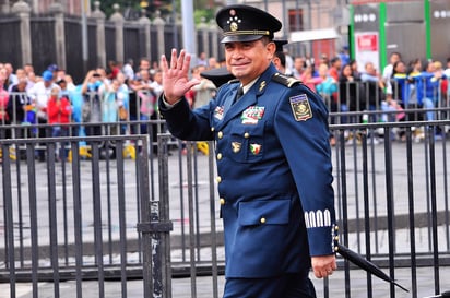 El titular de la Sedena, Luis Cresencio Sandoval, participaría hoy en un acto cívico en Torreón, mismo que fue reprogramado.