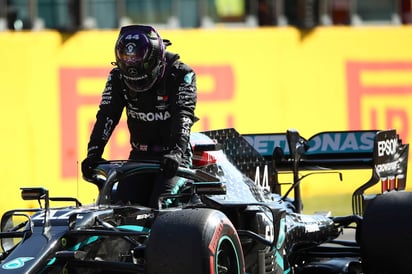 El británico Lewis Hamilton llegó a 95 'poles' en su carrera. (EFE)