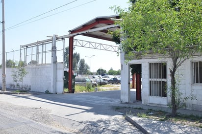 La camioneta y las dos motocicletas aseguradas fueron depositadas en el corralón municipal de Torreón. (EL SIGLO DE TORREÓN)