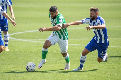 Betis debutó derrotando en los últimos minutos 1-0 al Alavés. (EFE)