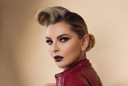 La actriz Marjorie de Sousa no cesa en su empeño en destacar en el mundo de la música y tras dar a conocer su tema Morenito de mi amor, ahora lanzó el remix en versión 'dance' del mismo, pero no contaba que le lloverían infinidad de críticas diciéndole que 'no canta y que lo suyo, lo suyo… es la pura maldad'. (INSTAGRAM) 