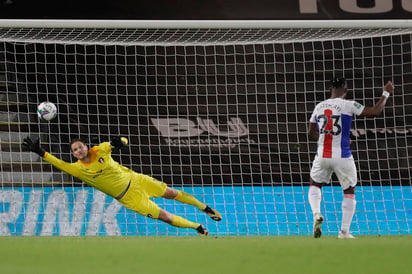 Bournemouth superó el martes 11-10 a Crystal Palace en una tanda de penales inusitadamente larga, para avanzar a la tercera ronda de la Copa de la Liga inglesa, luego que el partido terminó empatado sin goles tras los 90 minutos. (ARCHIVO)