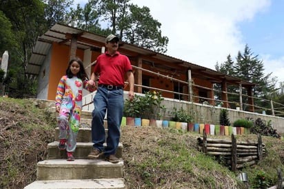 El cierre de escuelas ha puesto en evidencia las desigualdades y carencias que afectan a miles de niños en Honduras.