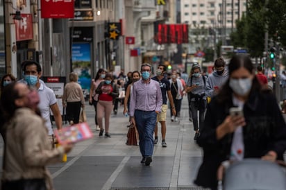 Solo en las últimas 24 horas, la comunidad autónoma madrileña sumó 3,841 nuevos positivos. (AP)