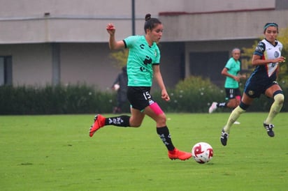 El Santos Laguna Femenil sufrió una voltereta esta tarde en la Ciudad de México, al ser derrotadas 2-1 por las Águilas del América, en el cierre de la sexta jornada del Torneo Guardianes 2020. (TWITTER)