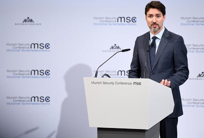 El primer ministro Justin Trudeau dijo el miércoles que Canadá se encuentra en una segunda ola de COVID-19, y alertó que el país está al borde de una temporada de otoño que podría ser peor que la de primavera. (ARCHIVO)