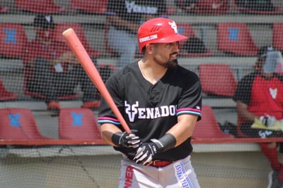 Tras poco más de diez días de pretemporada, en los que se reforzó el acondicionamiento físico, las asistencias en jardines/cuadro y explosividad en las piernas, los Venados de Mazatlán realizaron su primer juego interescuadras en los campos de la Unidad Deportiva Benito Juárez, rumbo a la campaña 2020 – 2021 de la Liga Mexicana del Pacífico. (CORTESÍA)