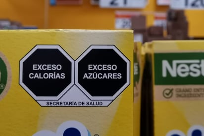 Empresas y productores azucareros esperan la resolución de los jueces que les permita revertir el etiquetado para alimentos y bebidas. (AGENCIAS) 