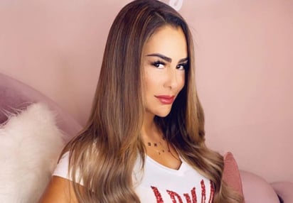 Ninel Conde mostró su 'nuevo rostro' tras un tratamiento estético y las opiniones favorables y desfavorables de sus seguidores no se hicieron esperar en redes sociales. (INSTAGRAM) 