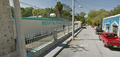 Tras la muerte por COVID-19 de una enfermera del Hospital Psiquiátrico de Parras de la Fuente, la Secretaría de Salud de Coahuila informó esta noche que de las 130 muestras para el virus SARS-CoV-2 que tomó la Jurisdicción Sanitaria VIII a pacientes, personal médico, de enfermería y administrativo, 51 de ellas resultaron positivas. (ESPECIAL)