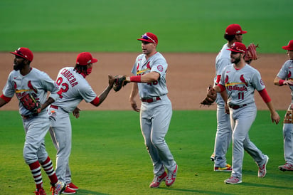 Los Cardenales derrotaron 7-4 a los Padres en el primer juego de la serie; Giovanny Gallegos no permitió carreras en una entrada y un tercio. (AP)