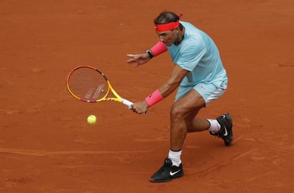 Rafael Nadal ganó con facilidad 6-1, 6-0, 6-3 a Mackenzie McDonald, para avanzar a tercera ronda. (EFE)