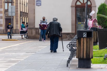 La legisladora argumentó que esta situación se traduce en distintas formas de abandono y maltrato, 'que pocas veces son denunciadas por quienes las sufren y sancionadas por las autoridades competentes'.
(ARCHIVO)